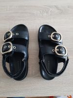 Sandale schwarz Gr. 36 Stradivarius