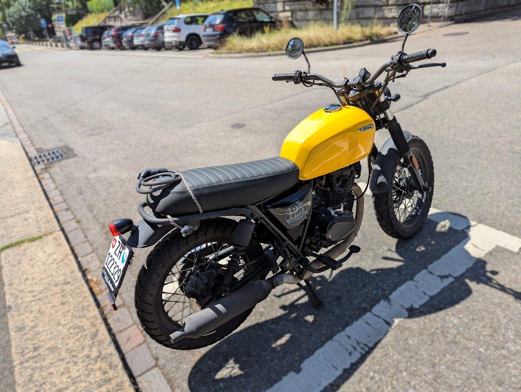 Brixton Motorcycles Strasse: Brixton Cromwell 125 – Gebraucht aus Zürich von Archie2 1