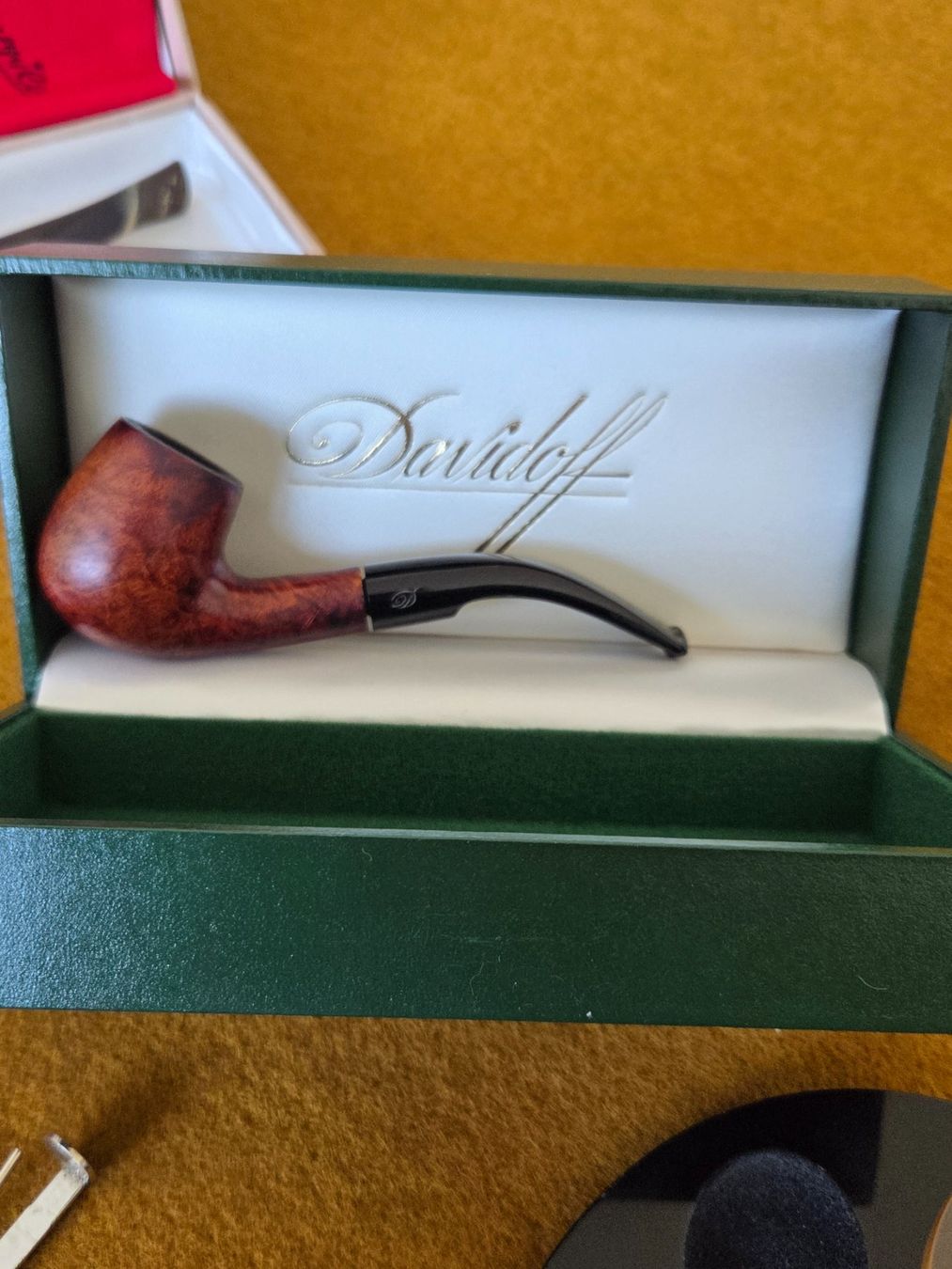 Pipe & Accessori: 4 Pfeifen im Set inkl. -Halter – Usato da Hünenberg venduto da pma_dm5g 3