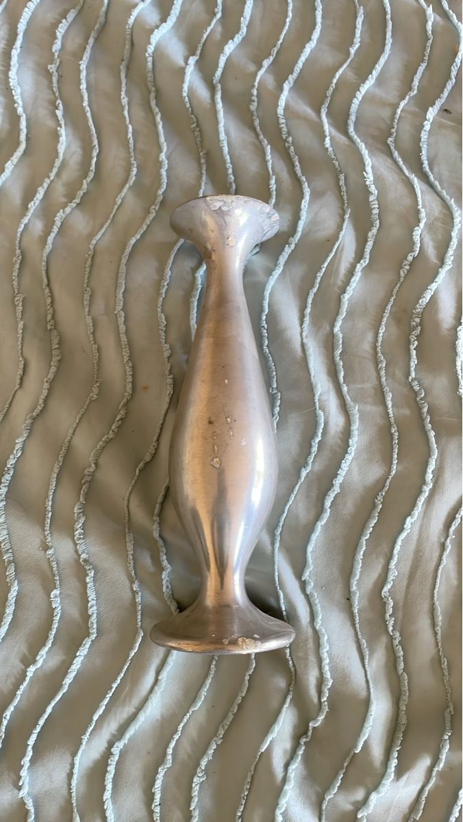 Vasi & Recipienti: Flacon en aluminium ancien "A-S" – Usato da Meyrin venduto da jul_km5p
