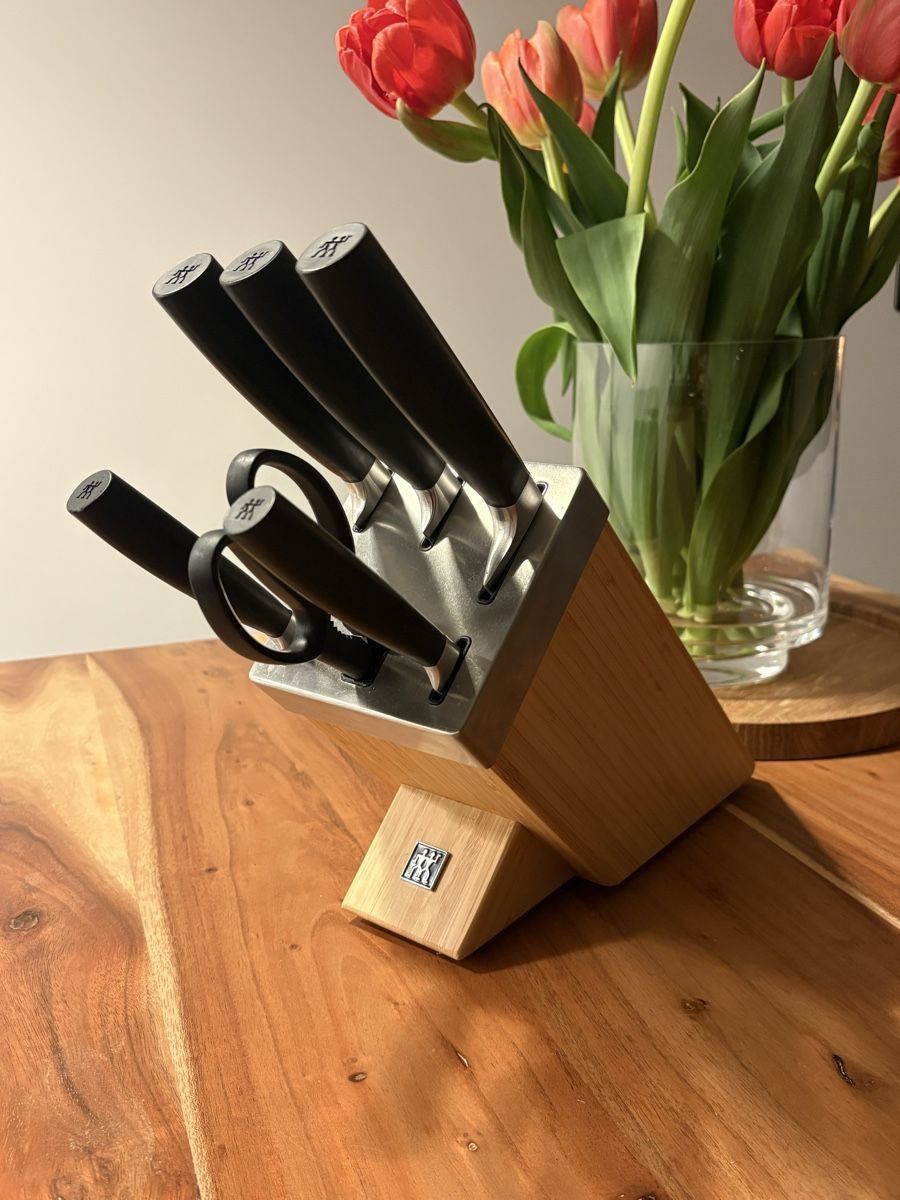 Zwilling Couteaux: Messerblock Zwilling mit Messer – D'occasion à Meilen par mogli_luna 2
