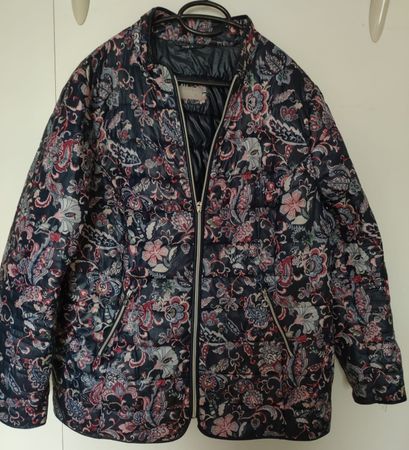 leichte Daunenjacke Gr. 50