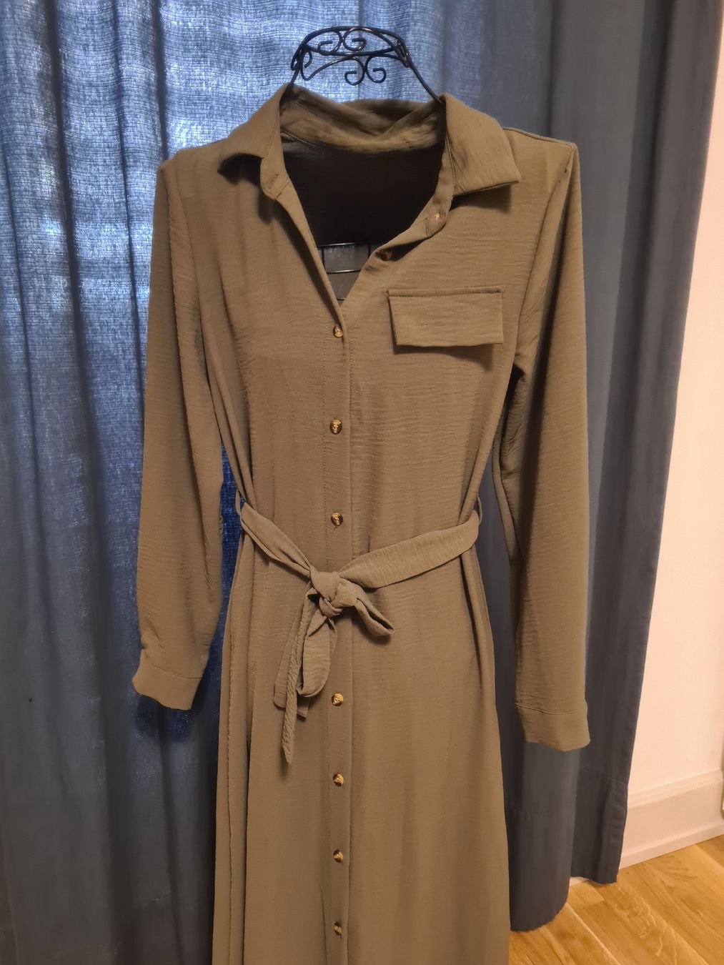 Robes: länge kleid gr M – Neuf (Voir description) à zürich par janjaz 1