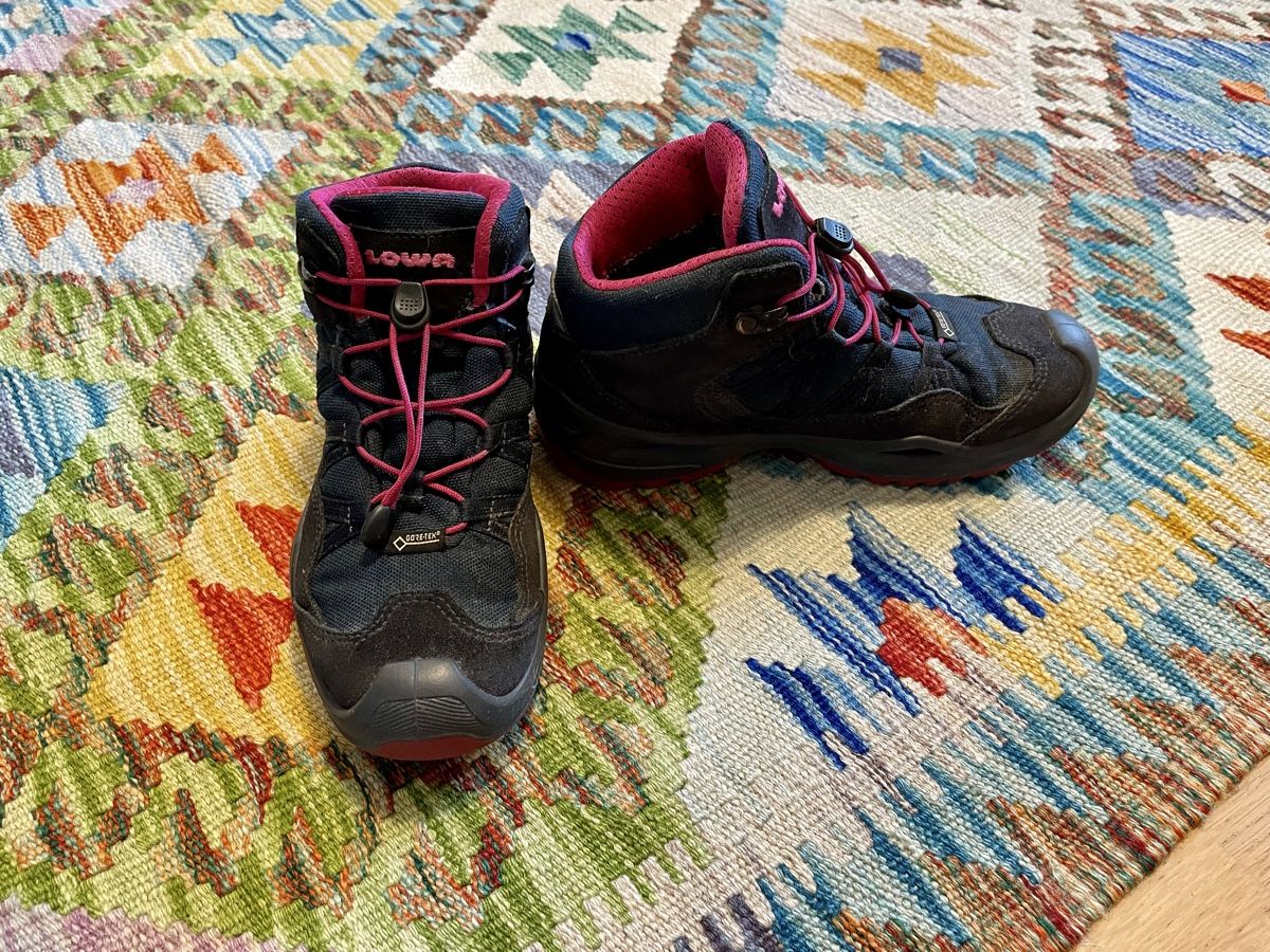 Lowa Scarpe per ragazzi: Wanderschuhe Lowa Innox Evo – Usato da Winterthur venduto da Lulalu12