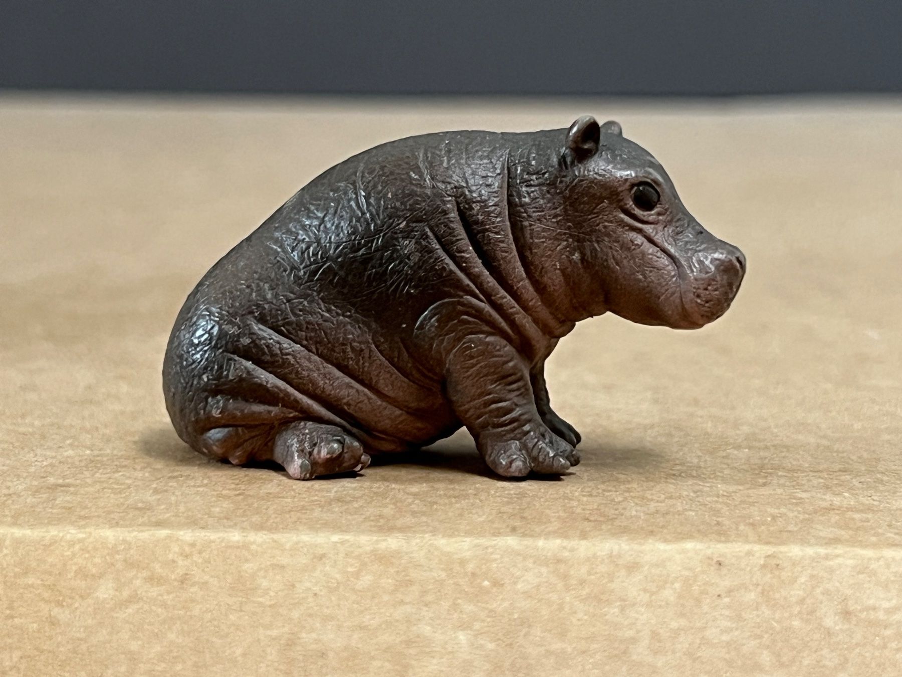 Schleich Statuette: Schleich Nilpferd Flusspferd Kalb – Usato da Ennetbaden venduto da mapa05 2