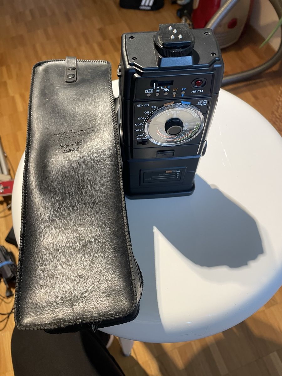 Flash: Nikon Speedlight SB-16 Blitzgerät mit Tasche – Difettoso da Volketswil venduto da Edwiga01 2