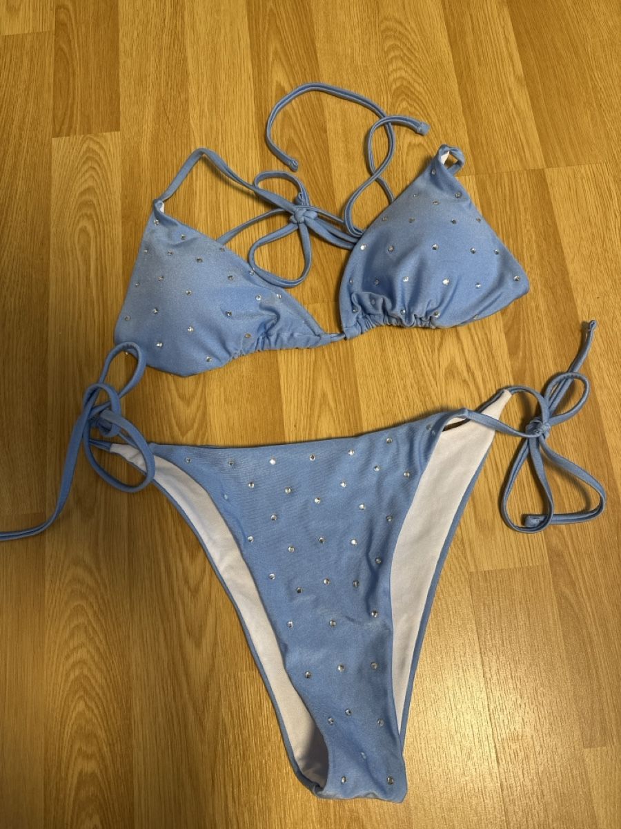 Costumi da bagno & Bikini: Bikini hellblau Strass Grösse L neuwertig – Nuovo (secondo la descrizione) da Schlieren venduto da Schnaepliparadies 1
