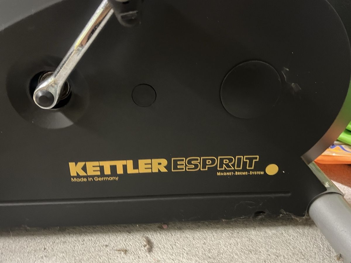 Kettler Vélos d'appartement: Kettler Esprit Heimtrainer gebraucht – D'occasion à Tuggen par wir_pds8 3