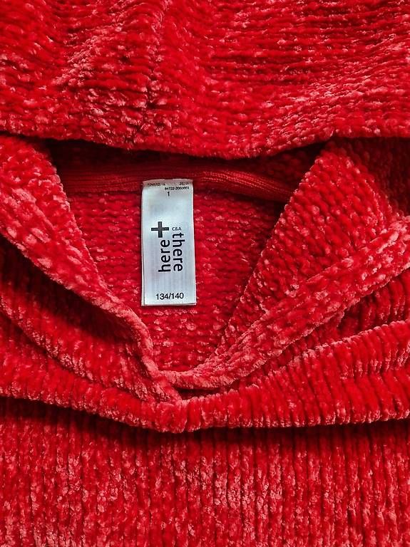 Pulls et sweat-shirts: Roter Pullover Gr 134/140 – D'occasion à Zürich par s-knapp 1