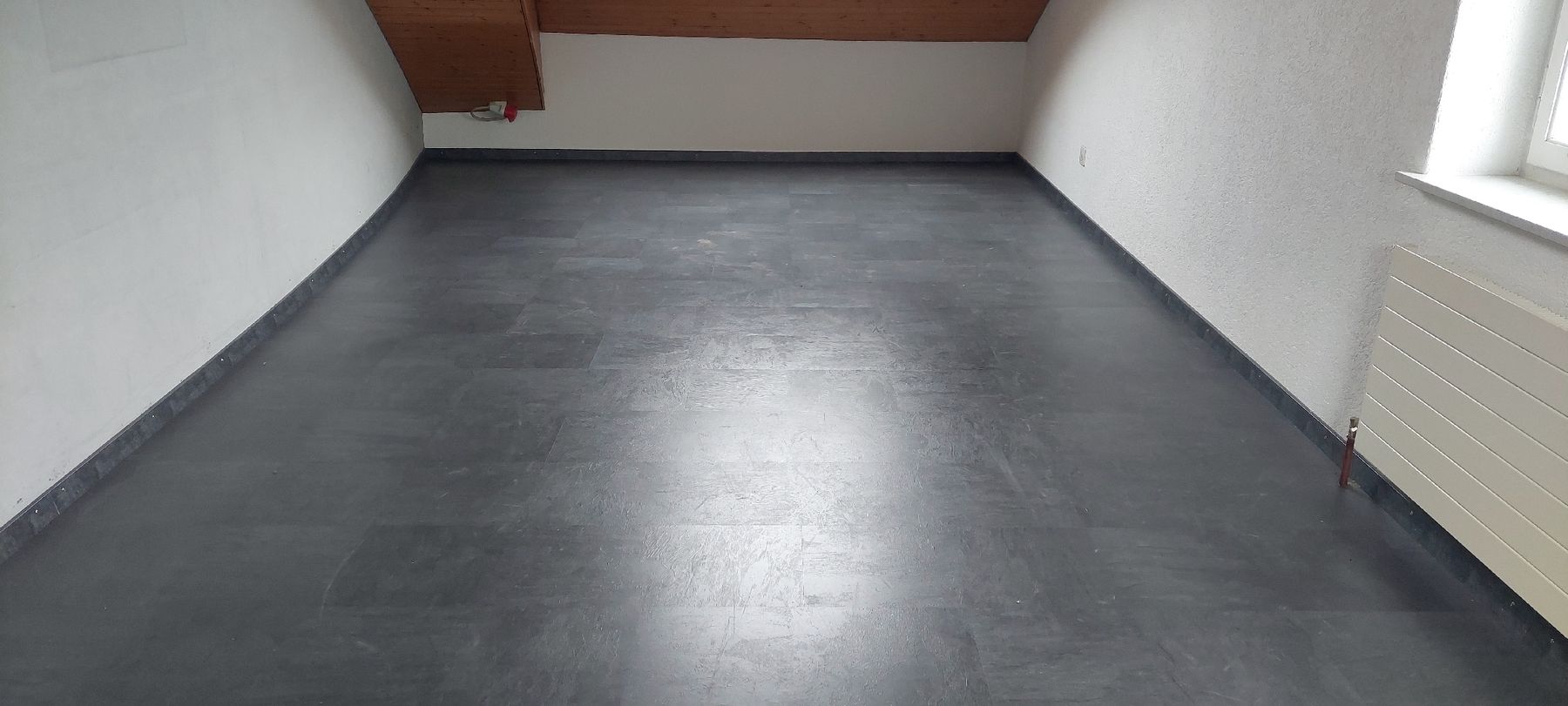 Rivestimenti per pavimenti: 190 m2  Laminat klick bodenbelag – Usato da Stans venduto da Ruthli56 2