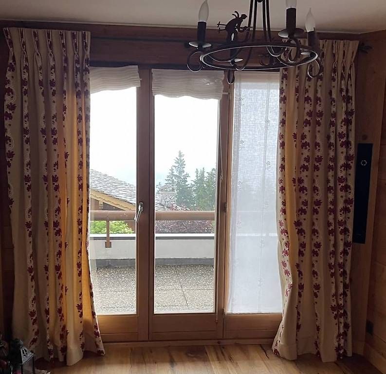 Vorhänge: À vendre rideaux de décoration – Gebraucht aus Bulle von Elid