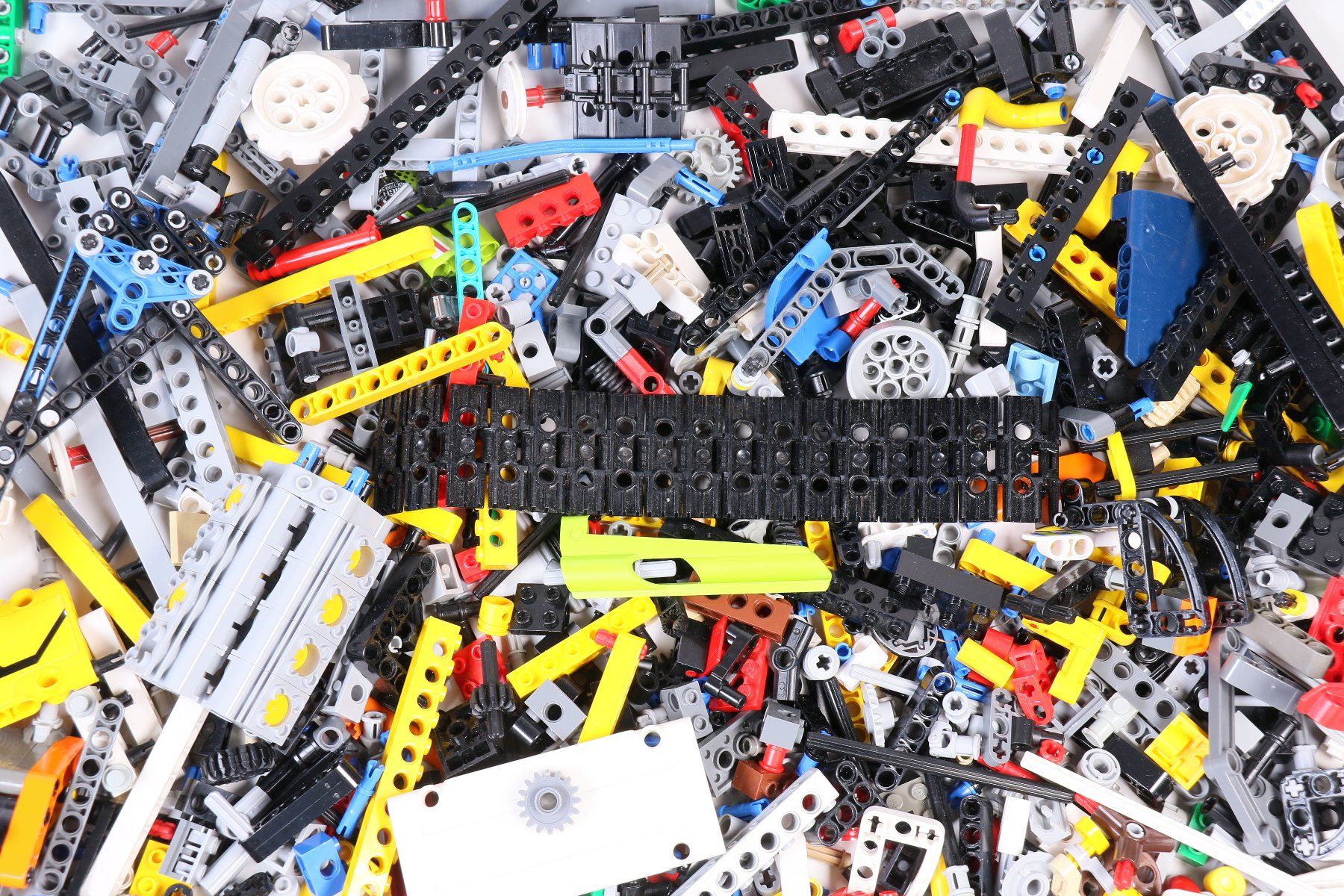 Lego Baukästen: 1.5 kg überwiegend Technikteile – Gebraucht aus Hettlingen von Scholi99 2