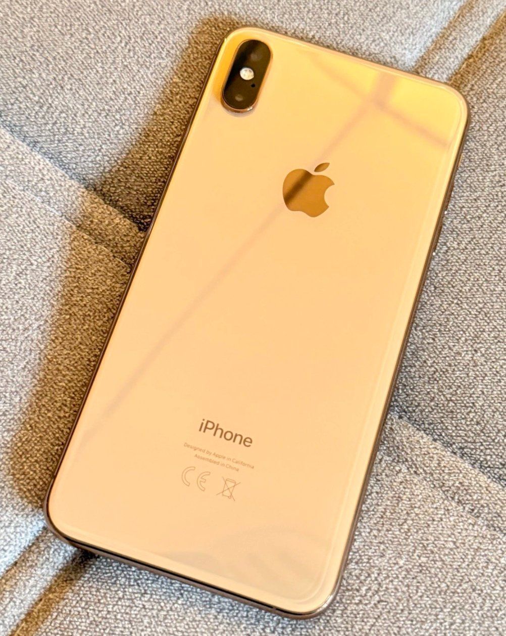Apple Handys / Smartphones: IPhone XS 64gb akku 100% – Gebraucht aus Luzern von Waince786