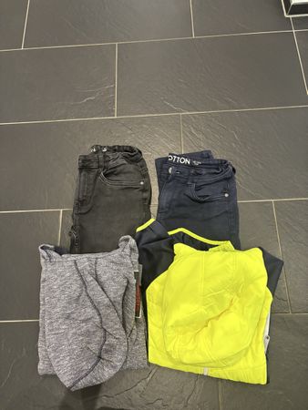 Jungen Kleiderpaket Gr. 158/164 Jacke Hoodie Jeans