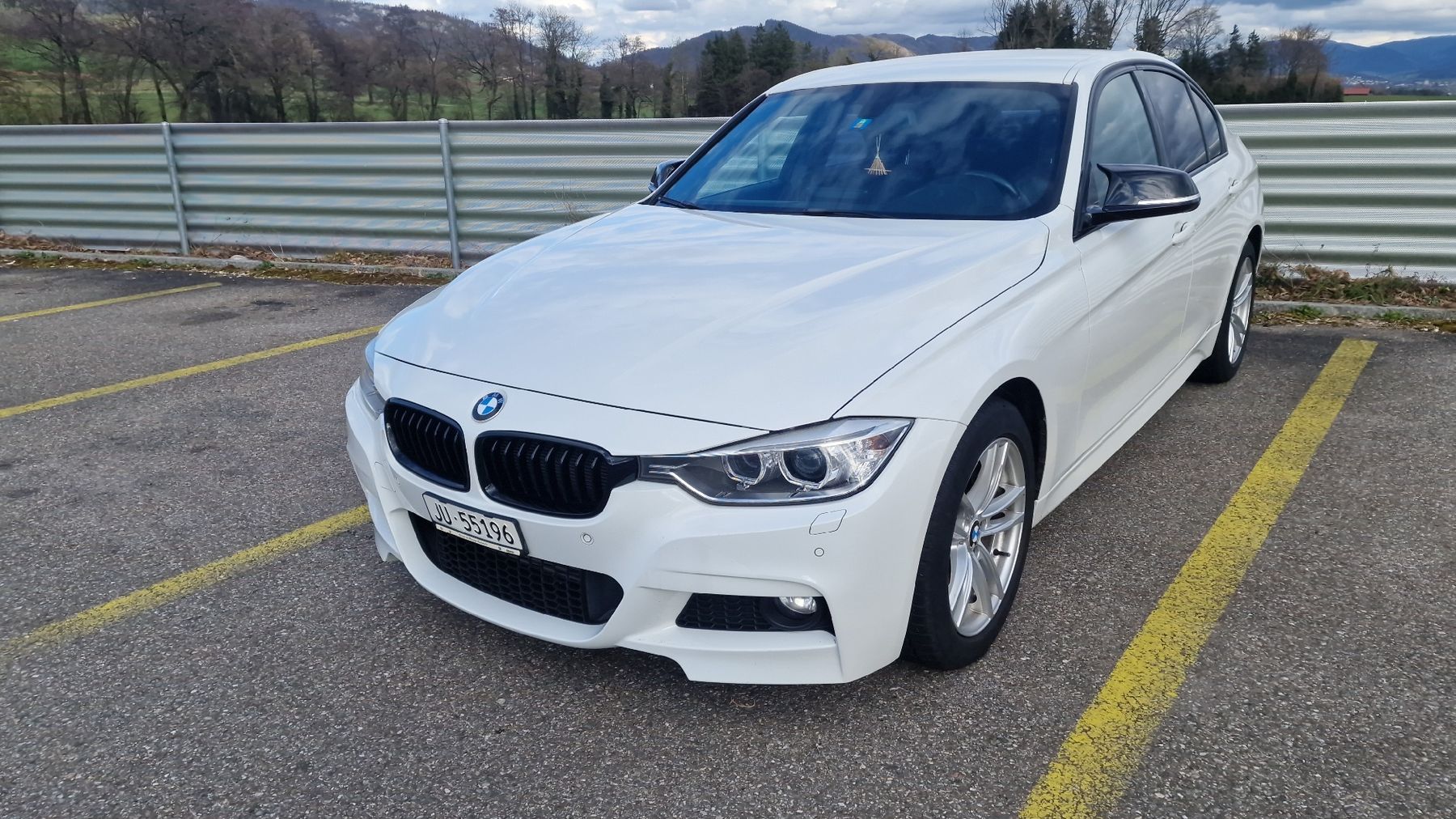 BMW Automobili: BMW 328i Xdrive f30 packM – Usato da Courtételle venduto da jog_2kdx