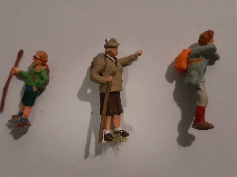 Modelleisenbahnen: Personen H0/H0m 6 Wanderer – Gebraucht aus Thun von Schwarzsee48 1
