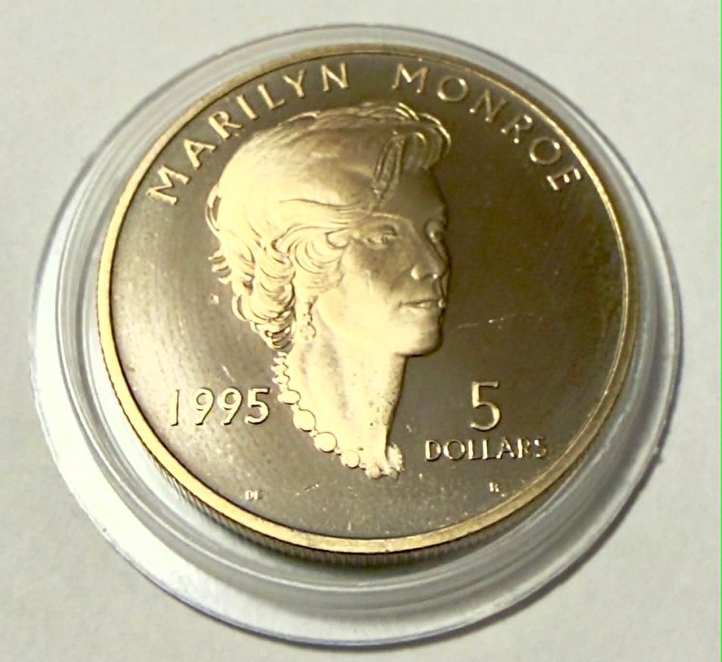 Tutti le monete: Marshall Island 5 Dollars 1995 Marilyn Monroe UNC – Nuovo (secondo la descrizione) da Zürich venduto da Tasmiyah