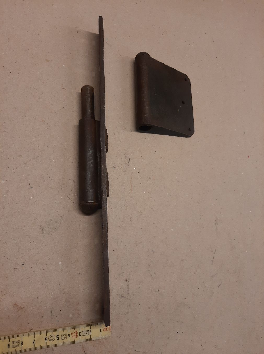 Porte: Altes Scharnier aus Eisen, 32 cm – Usato da Mels venduto da Melzi 3