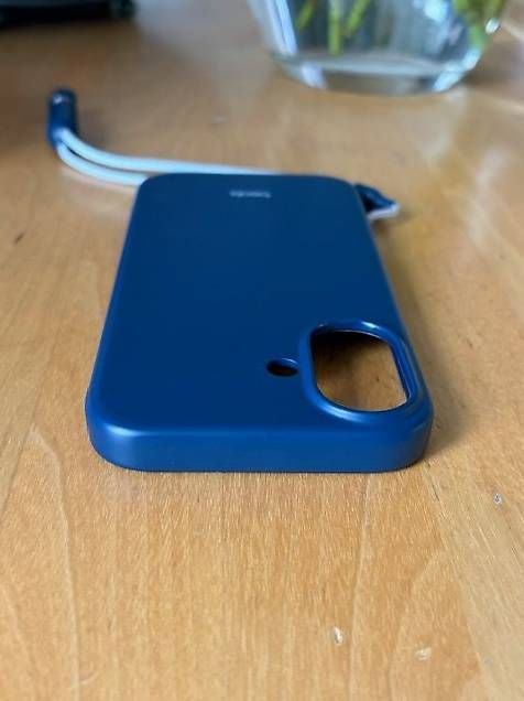Cover & Protezioni schermo: Iphone 17 Hülle Neu, nie gebraucht. – Usato da Wald ZH venduto da Catwieselman 4