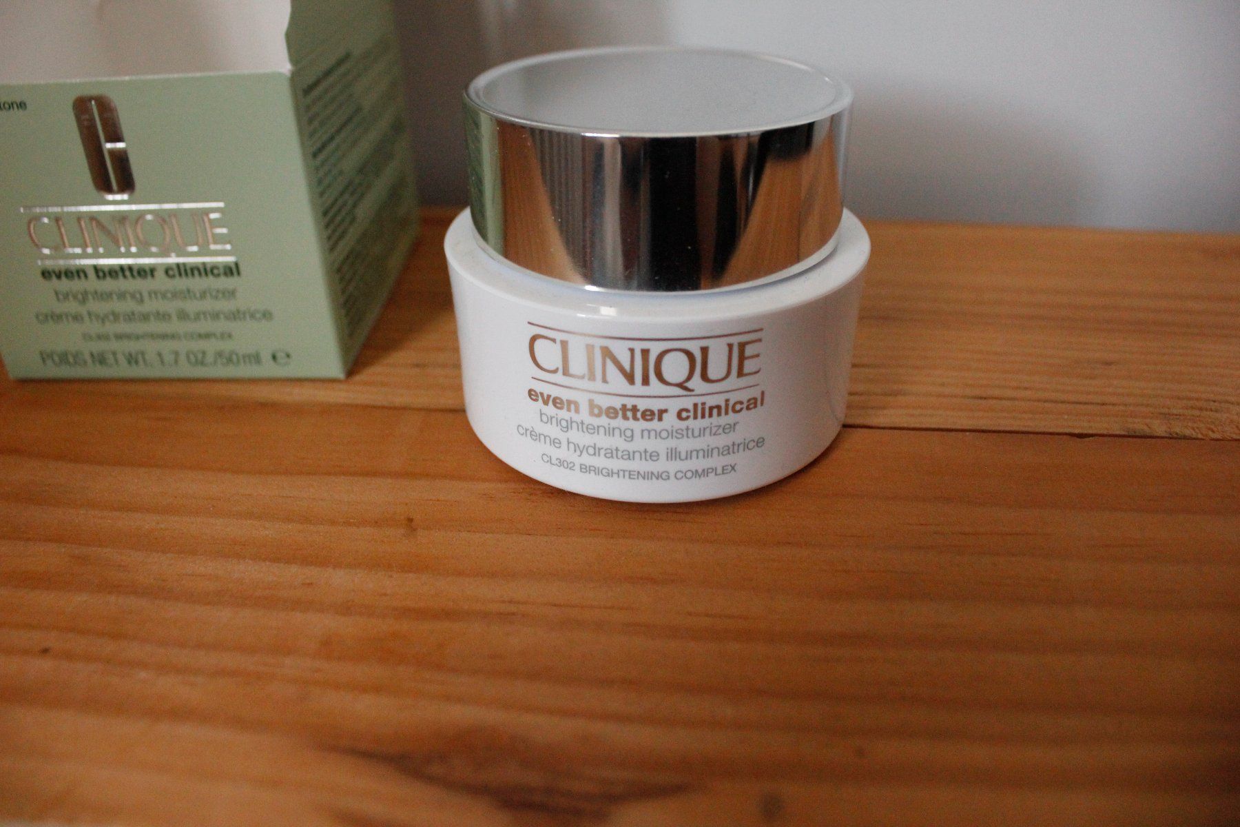 Clinique Cura del viso: Clinique - Even Better Clinical, 50ml – Usato da Fribourg venduto da metalhands 3
