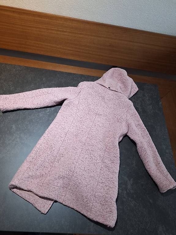 Giacche & Cappotti: Wintermantel rosa 146 – Usato da Etziken venduto da v.z 4