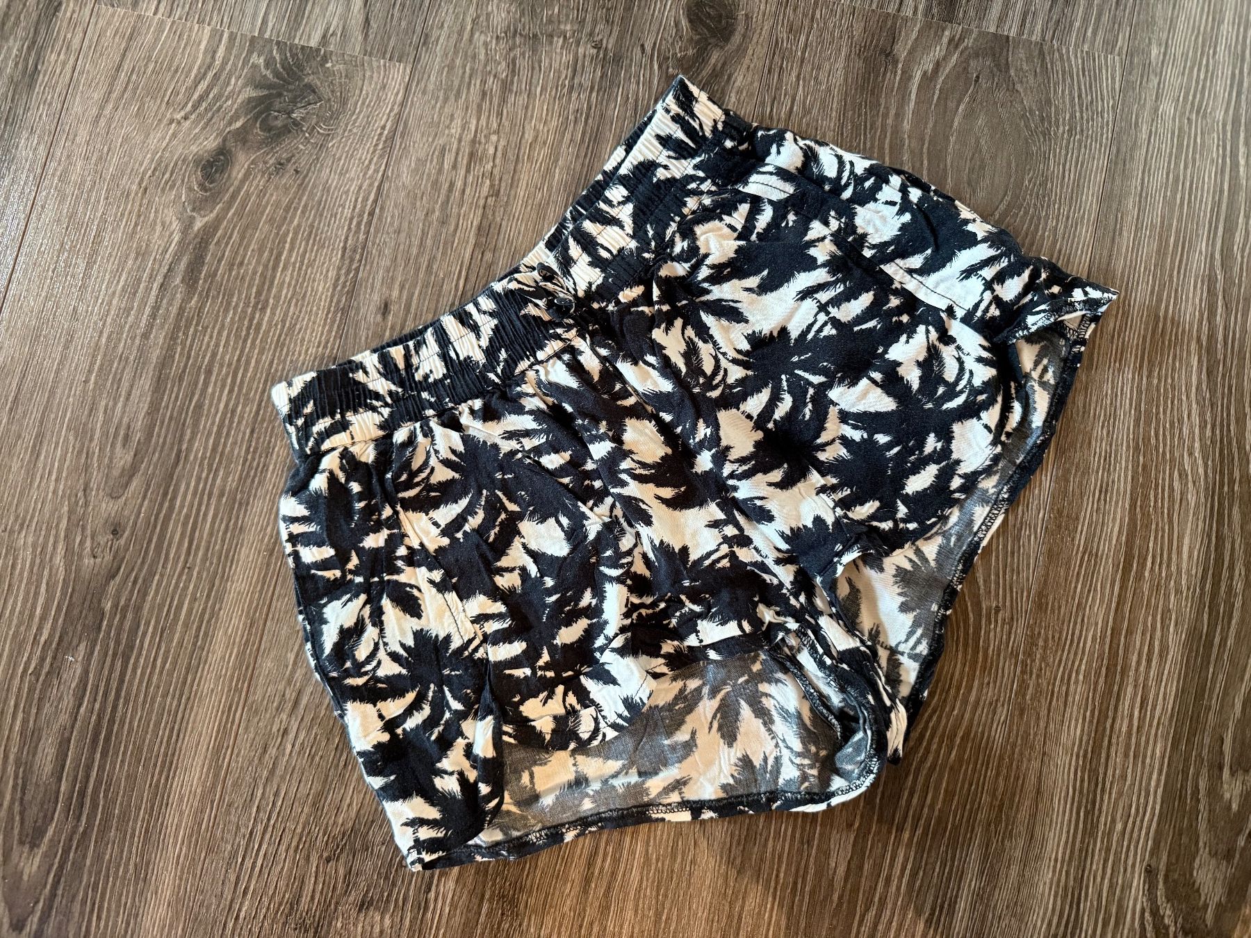 H&M Pantaloni: Short été 158 – Usato da chermignon venduto da pioupioumf