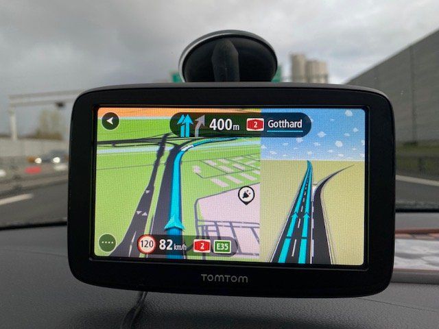 Tomtom Navigationsgeräte: TOMTOM GO  BASIC – Gebraucht aus Emmen von dulibal07