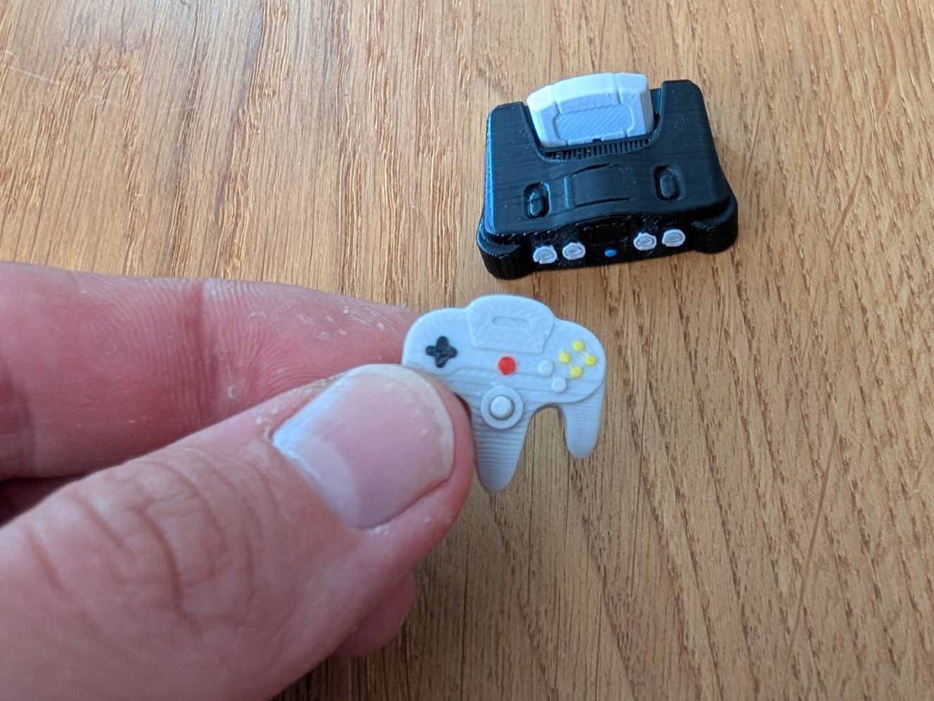 Nintendo Konsolen: Miniatur N64 Konsole Set – Gebraucht aus Ostermundigen von TradeLab 2