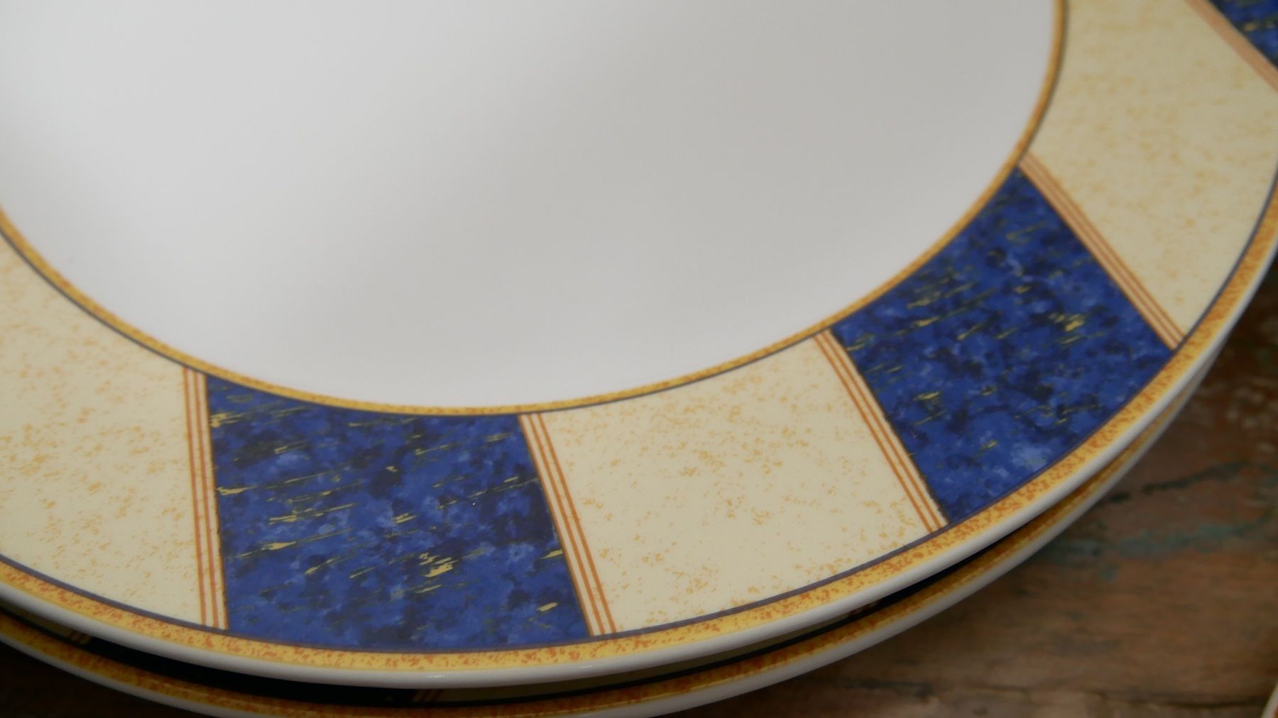 Set di piatti: Geschirrset Scandic 27-teilig Decor High Life – Nuovo (secondo la descrizione) da Zürich venduto da julia_vina 5