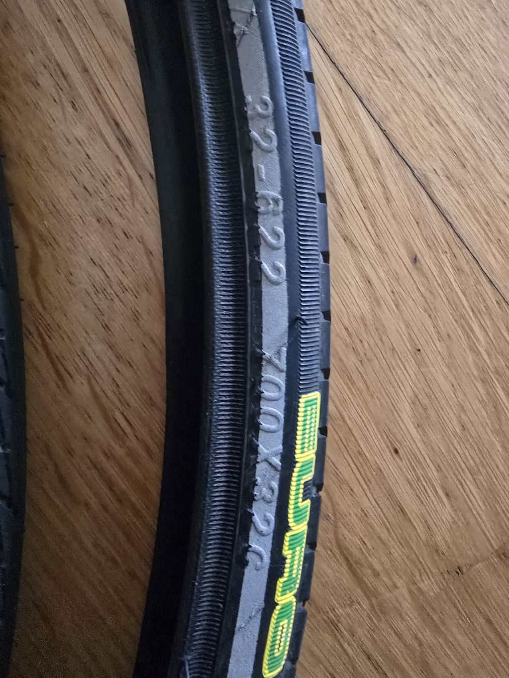 Maxxis Pneumatici & Ruote complete: Fahrradreifen MAXXIS kevlar – Usato da Ittigen venduto da kon_9fkd 3