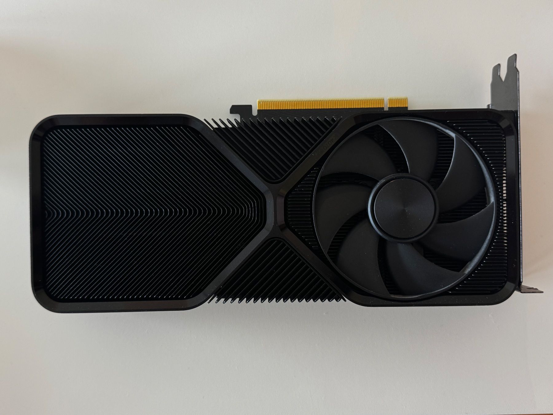 Nvidia Schede grafiche: Nvdia RTX 4070 Super Founders Edition FE – Usato da Rorschacherberg venduto da Dokinako 1