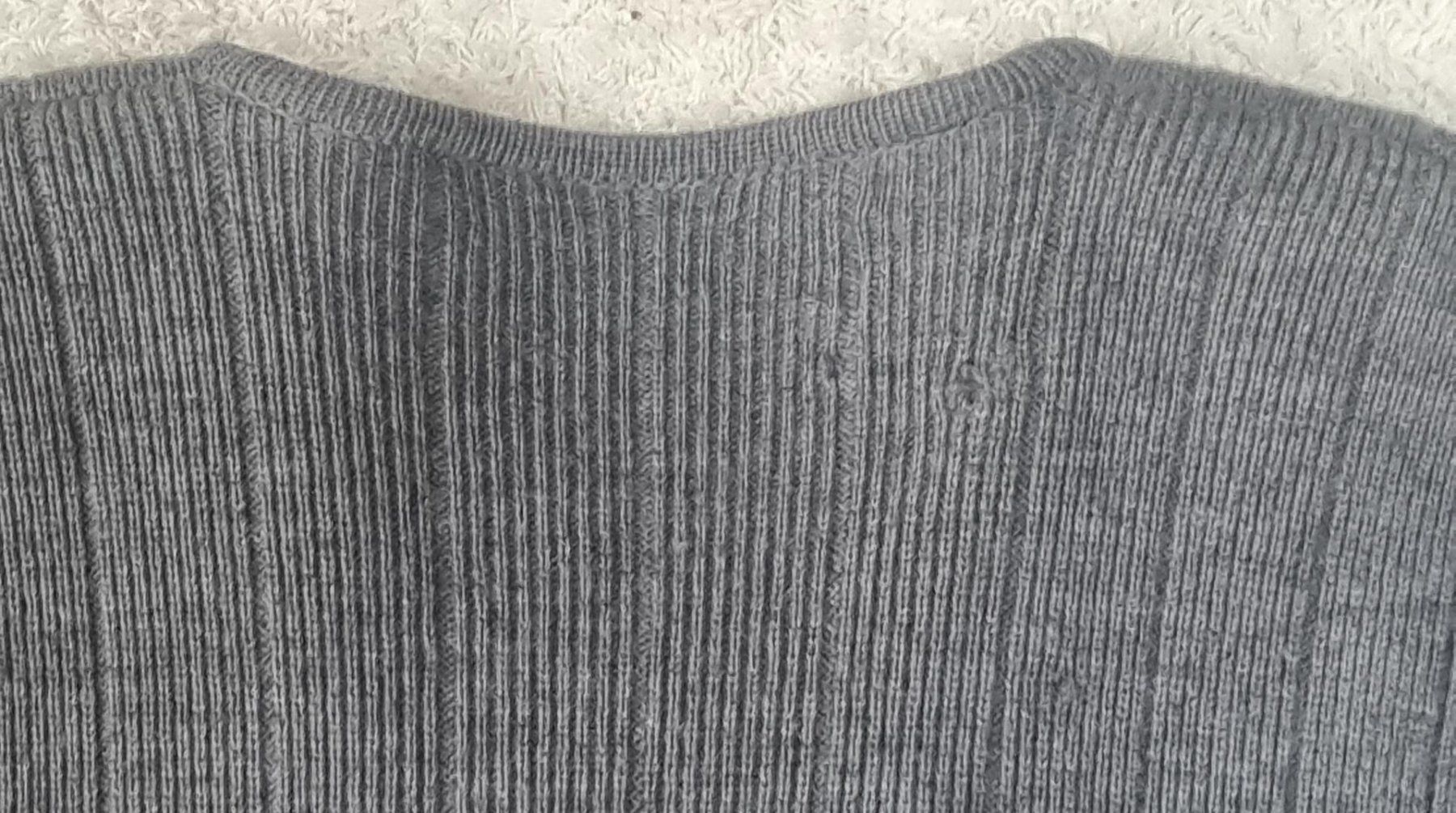 Givenchy Pulls & Sweat-shirts: Givenchy  Pullover / veste / Cardigan.40 – D'occasion à Collonges par Auganien 5
