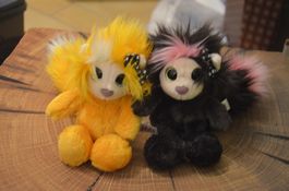 2 STUCK - PELUCHE AYUMI - CM 20