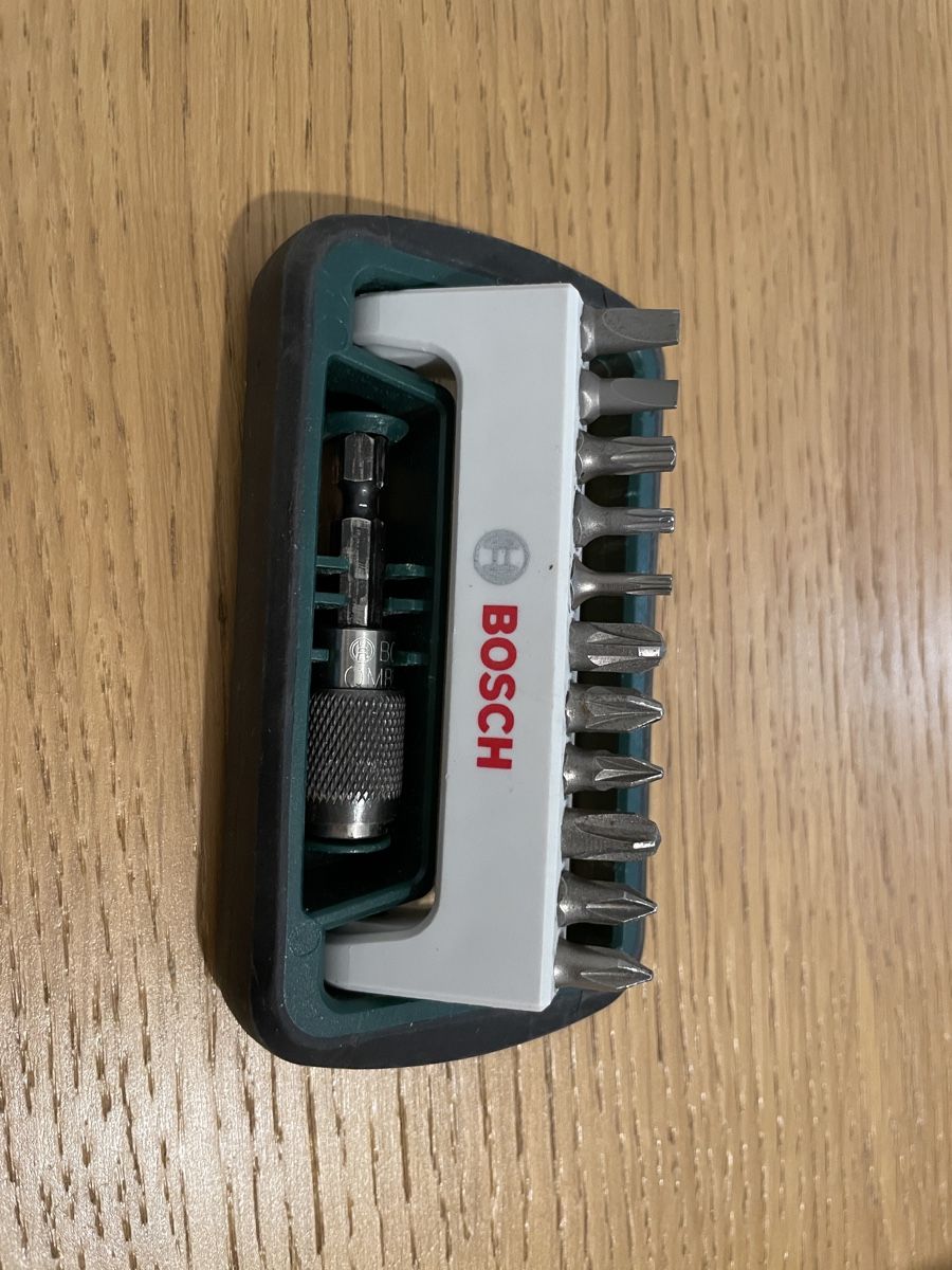 Bosch Alle Werkzeuge: Bosch Schrauberbit - Set mit Bithalter – Gebraucht aus Zürich von Mikail4rc 1