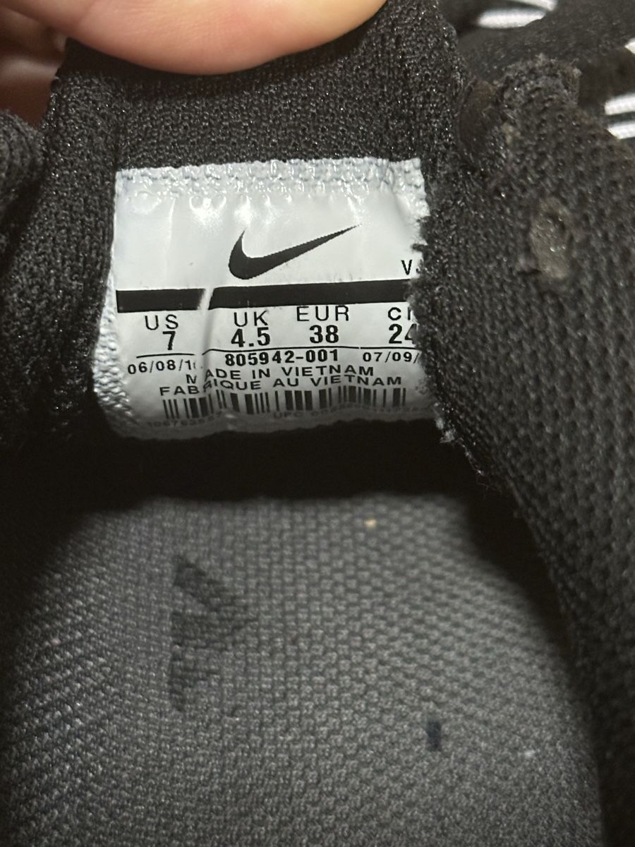 Nike Scarpe da donna: Nike Schuhe, Grösse 38 – Usato da Basel venduto da Zekoo. 4