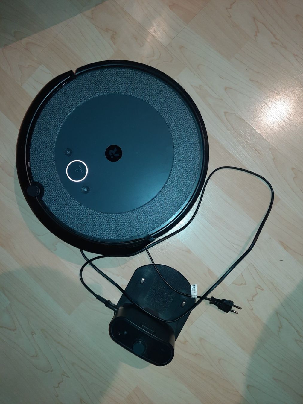 Irobot Staubsauger & Zubehör: I Robot Romba i5 – Defekt aus Biel/Bienne von TurfandSurf2025 2