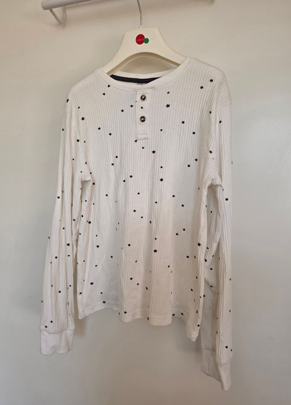 H&M Pigiama & Simili: Pyjama weiss mit Sternen Gr. 134/140 – Usato da Zürich venduto da Pemberleys