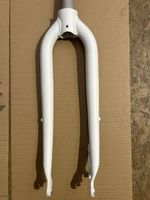 Weisse Starrgabel 27”