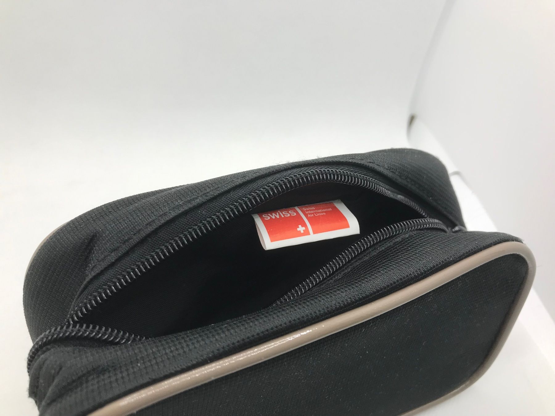 Trousses de maquillage: Amenity Kit Swiss Business Class – Neuf (Voir description) à Niederteufen par mix18