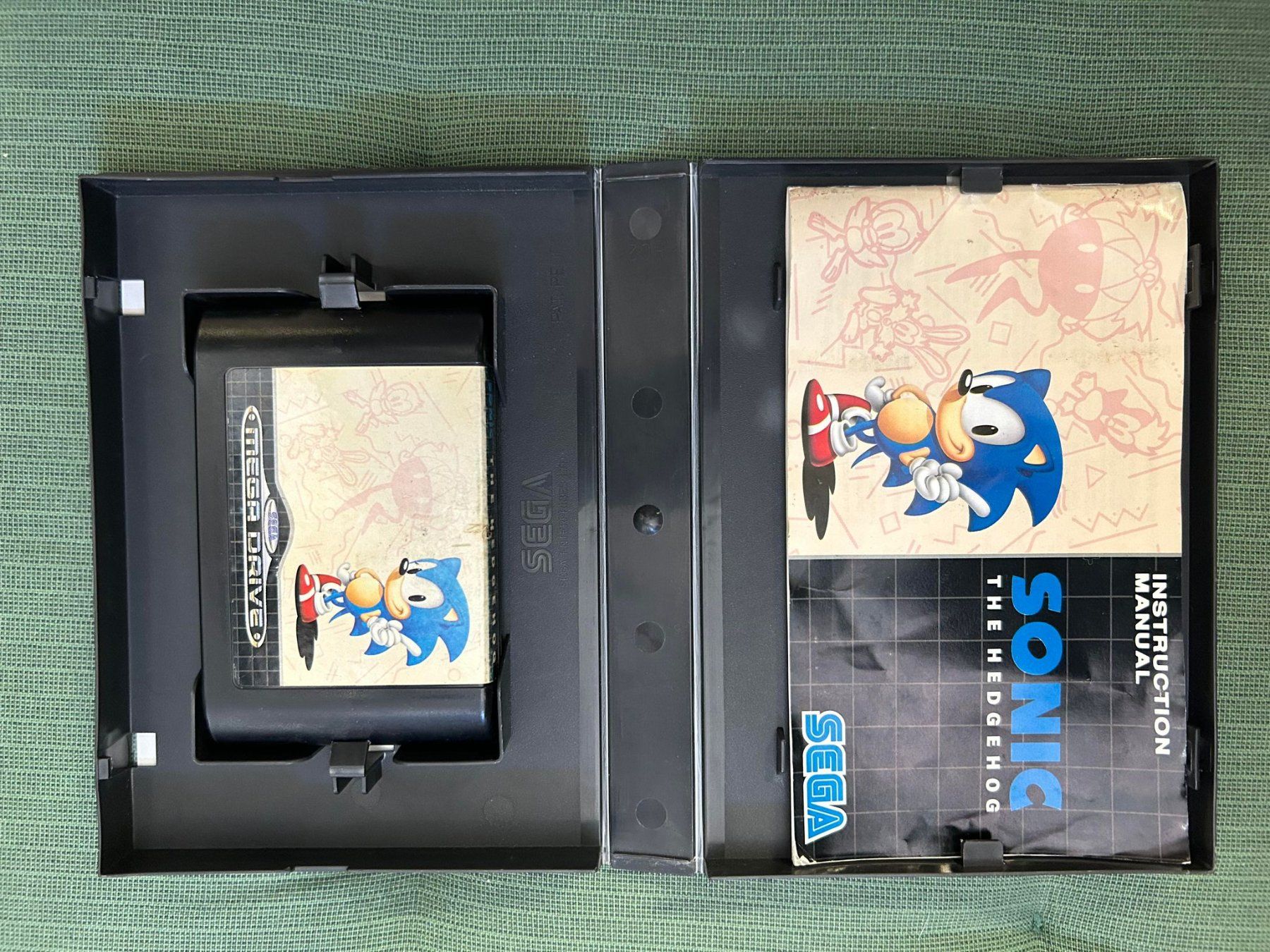 Sega Spiele: Sonic Sega Mega Drive – Gebraucht aus Giubiasco von  2