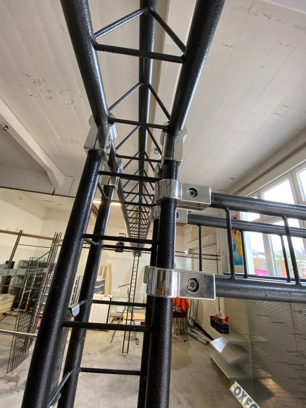 Tralicci: Traversensystem Ladenregal - Ladeneinrichtung – Usato da Wettingen venduto da neuenhof 9
