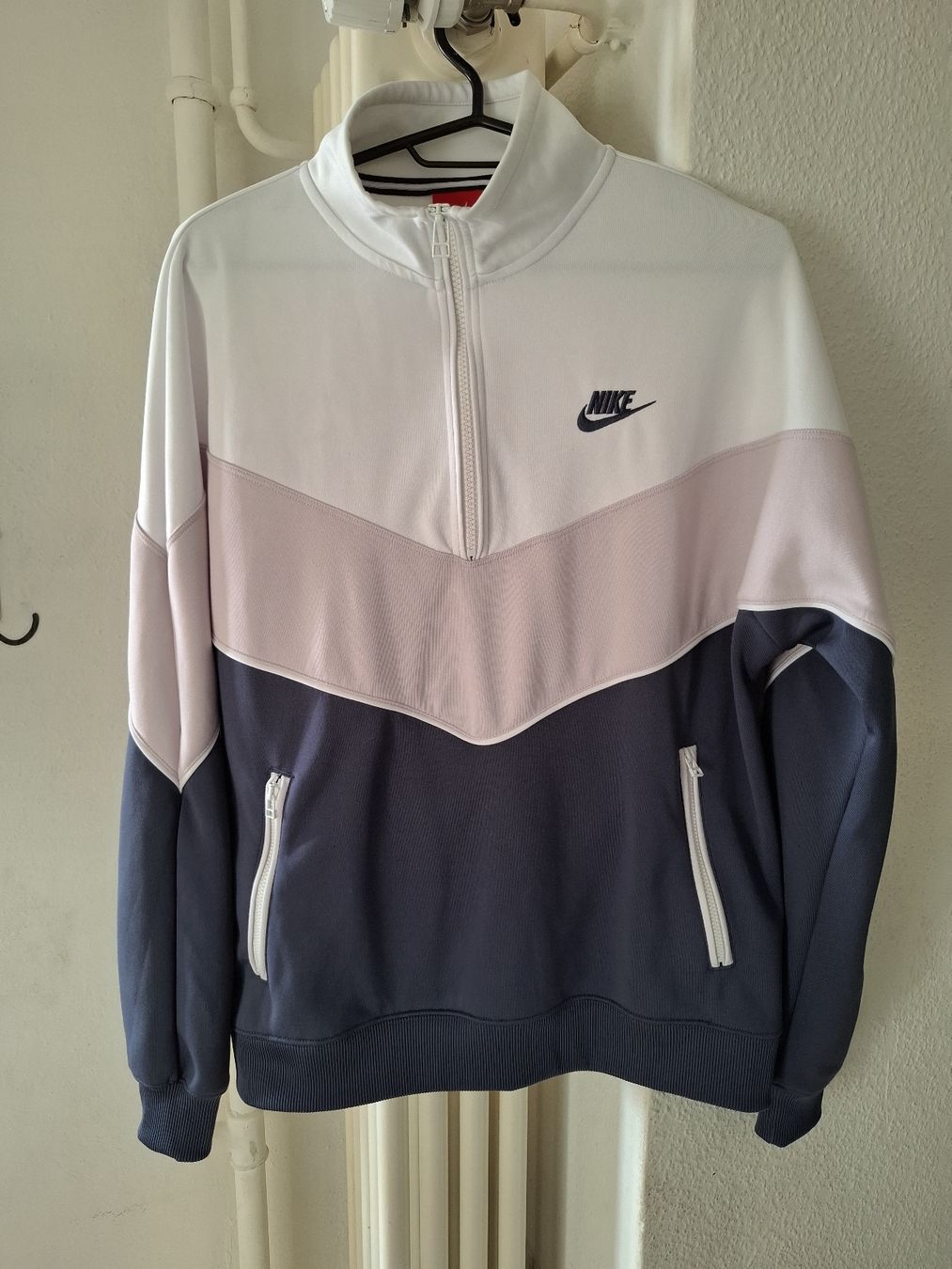 Nike Maglioni & Felpe: Sweat Nike Col Camionneur Tricolore M – Nuovo (secondo la descrizione) da Le Locle venduto da sAm_2112