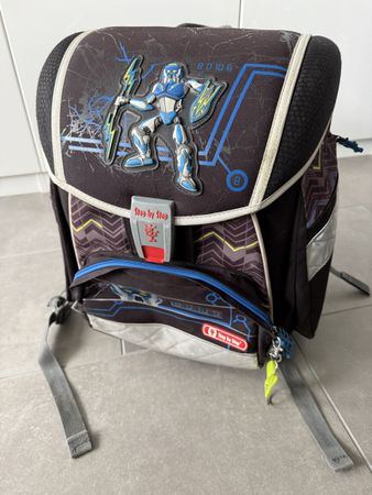 Step by Step Schulthek mit Etuis