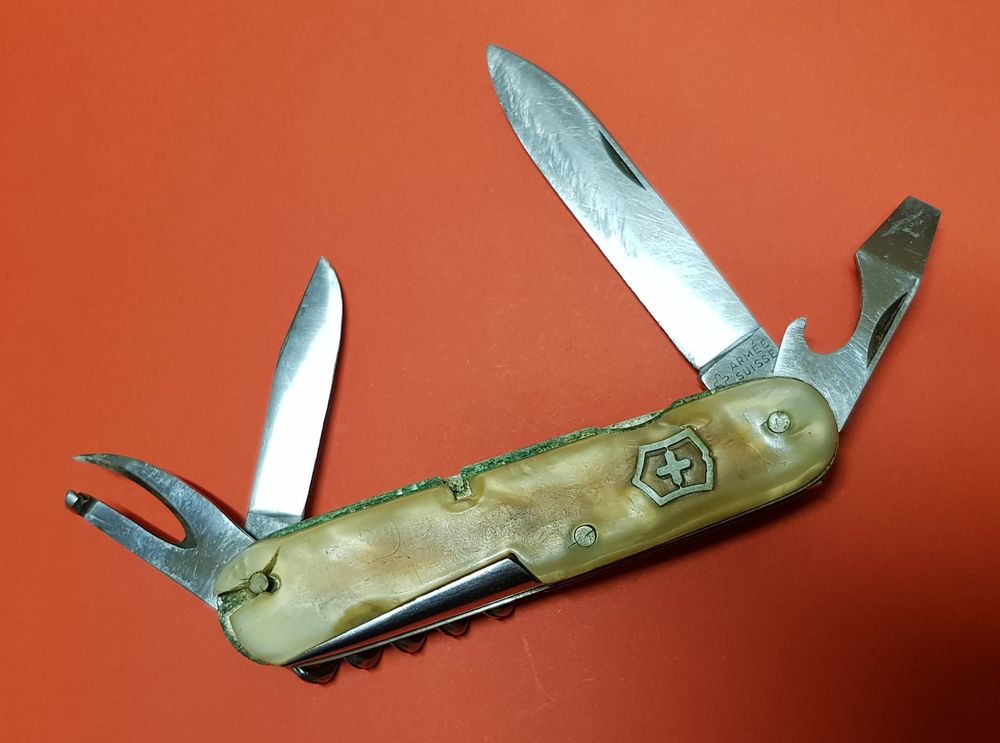 interessantes Sackmesser ARMÉE SUISSE Couteau alt selten rar (Defekt ...