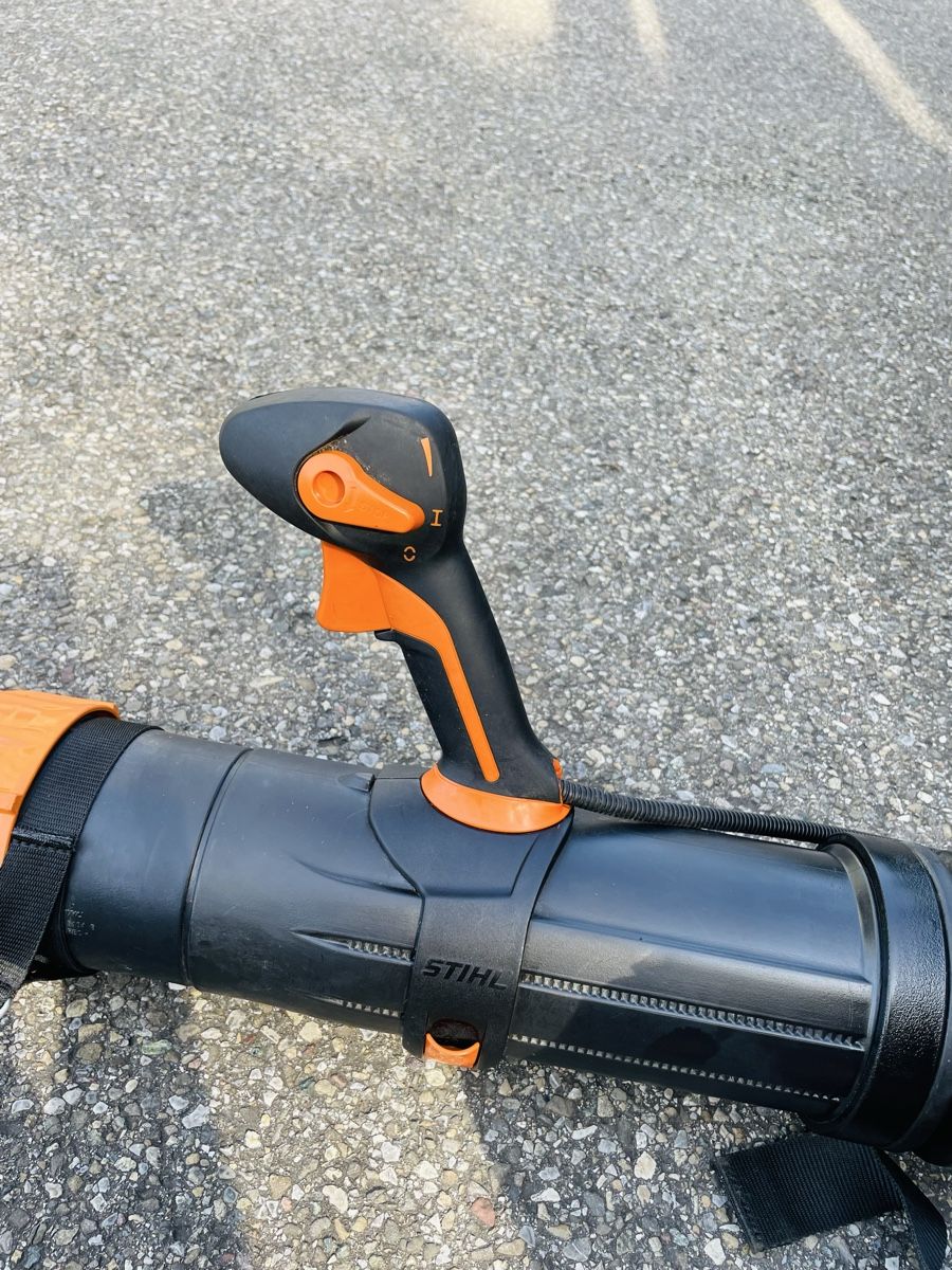 Stihl Laubbläser & Laubsauger: Laubbläser Stihl BR 800 C, Profi – Gebraucht aus Würenlos von Shop_Shop 7