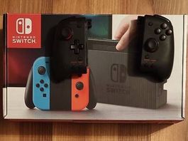 🎮Nintendo Switch in OVP + Zubehör: ergonomische Hori Pads