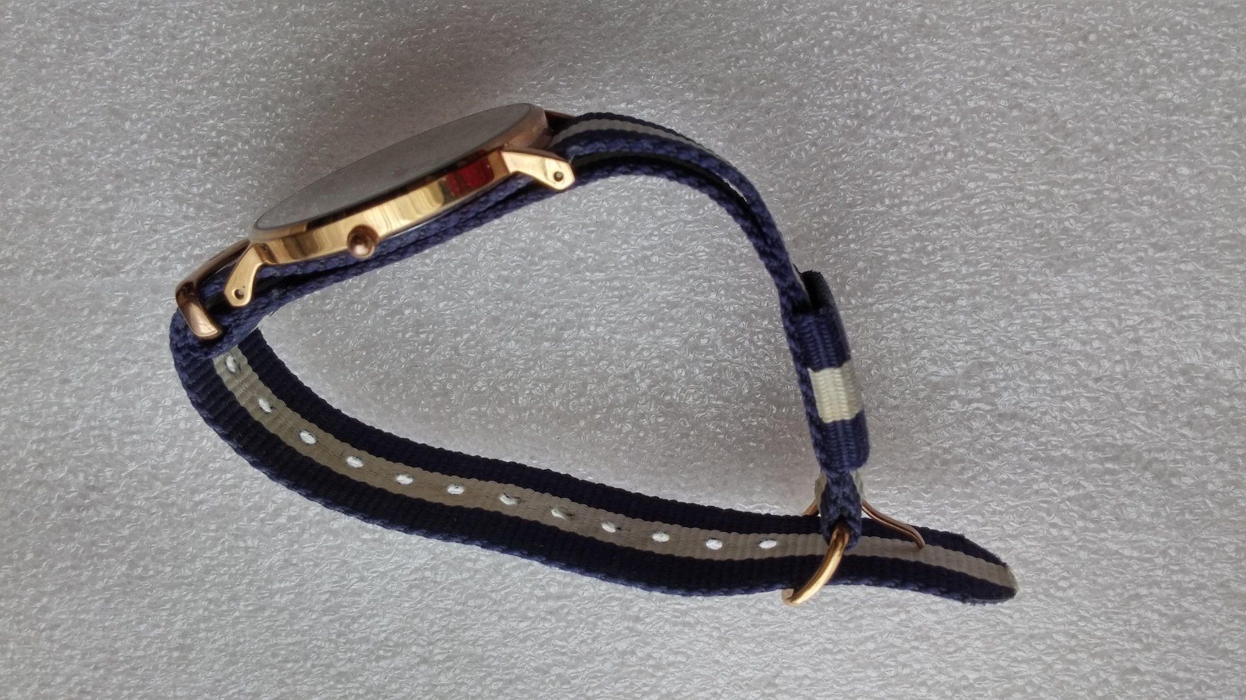 Daniel Wellington Montres: Daniel Wellington Uhr – D'occasion à Zürich par sendbad 5