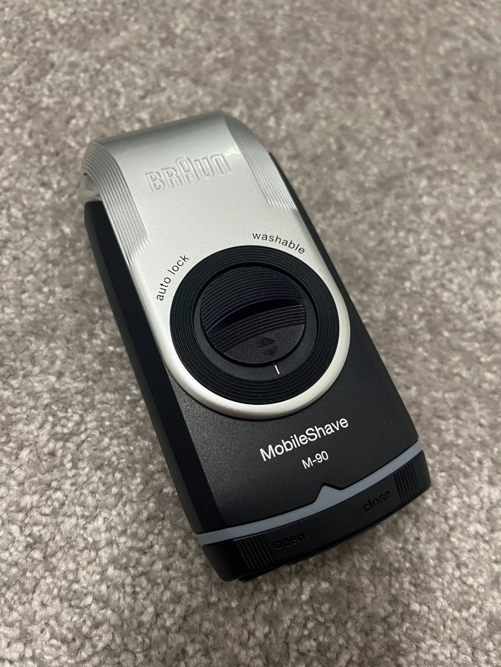 Rasierapparate & Rasierklingen: Braun M-90 Reiserasierer – Neu (gemäss Beschreibung) aus Winterthur von Sasell
