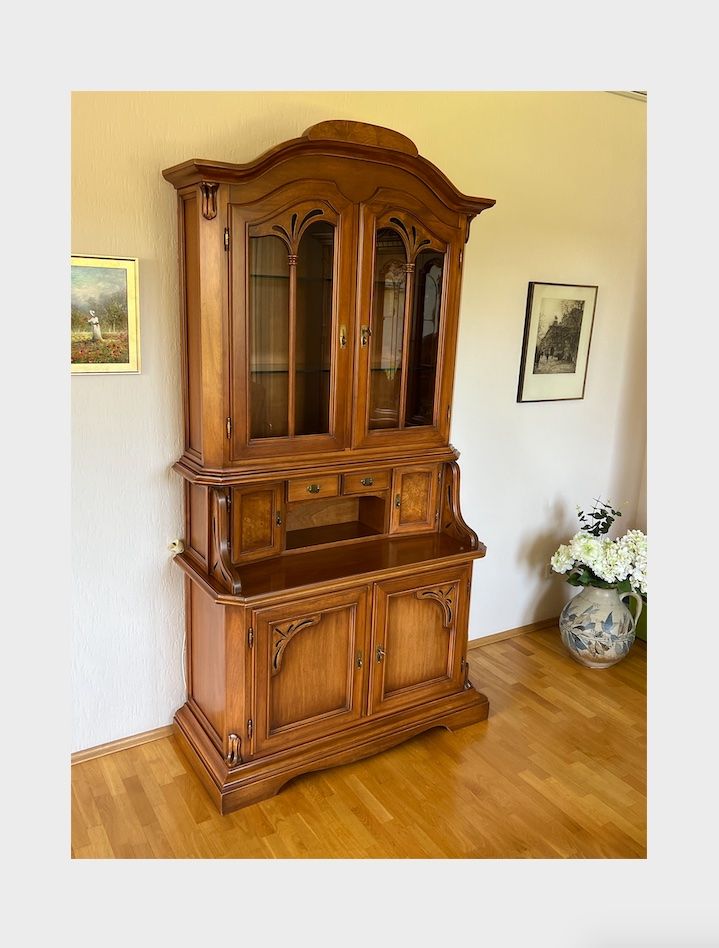 Vitrinen: Biedermeier Stilmöbel Sekretär Vitrine SELVA  + Versand – Gebraucht aus Gemünden von GEUENWALD