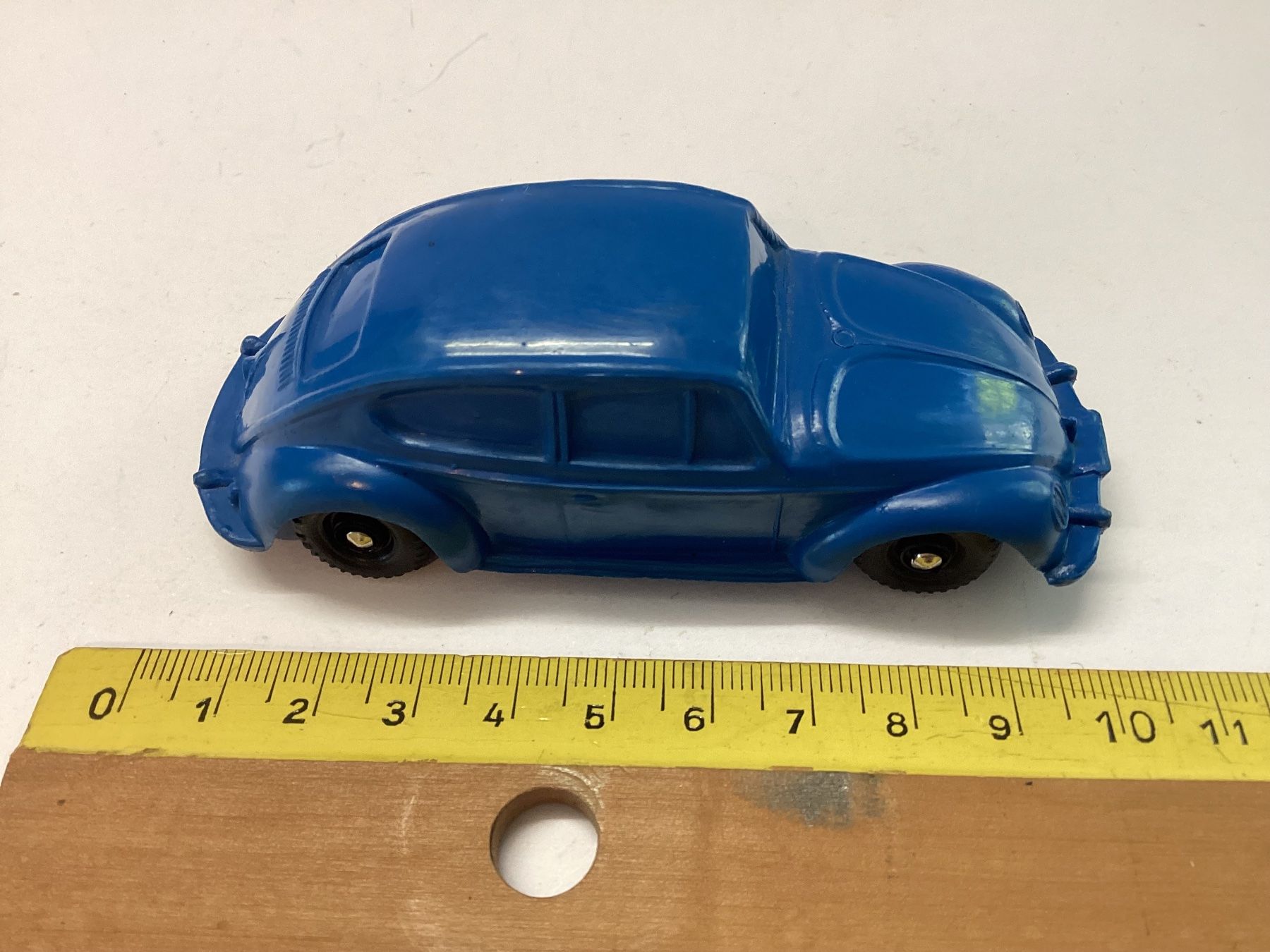 Volkswagen Voitures modèles: Modellauto VW KÄFER Miniflex – D'occasion à Eglisau par mar_5rn2 1